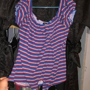 Very cute off shoulder shirt with tie in front